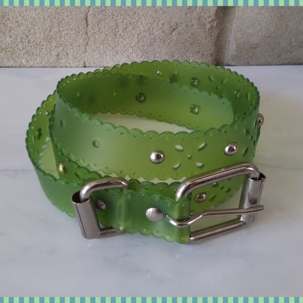 Green Studded Flower Cut-Out Jelly Belt Size M